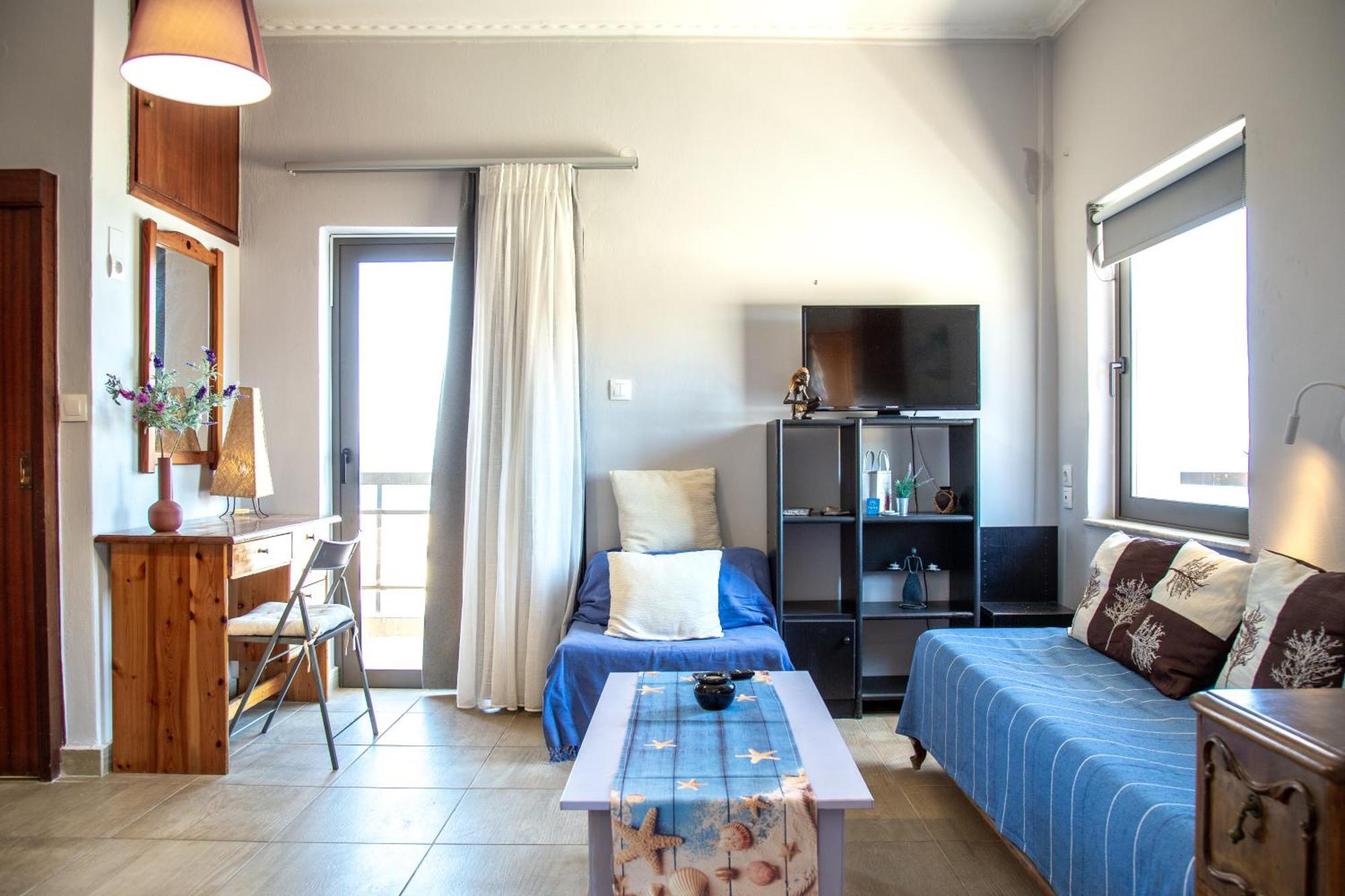 Nefeli Rooms Agia Marina Exteriör bild