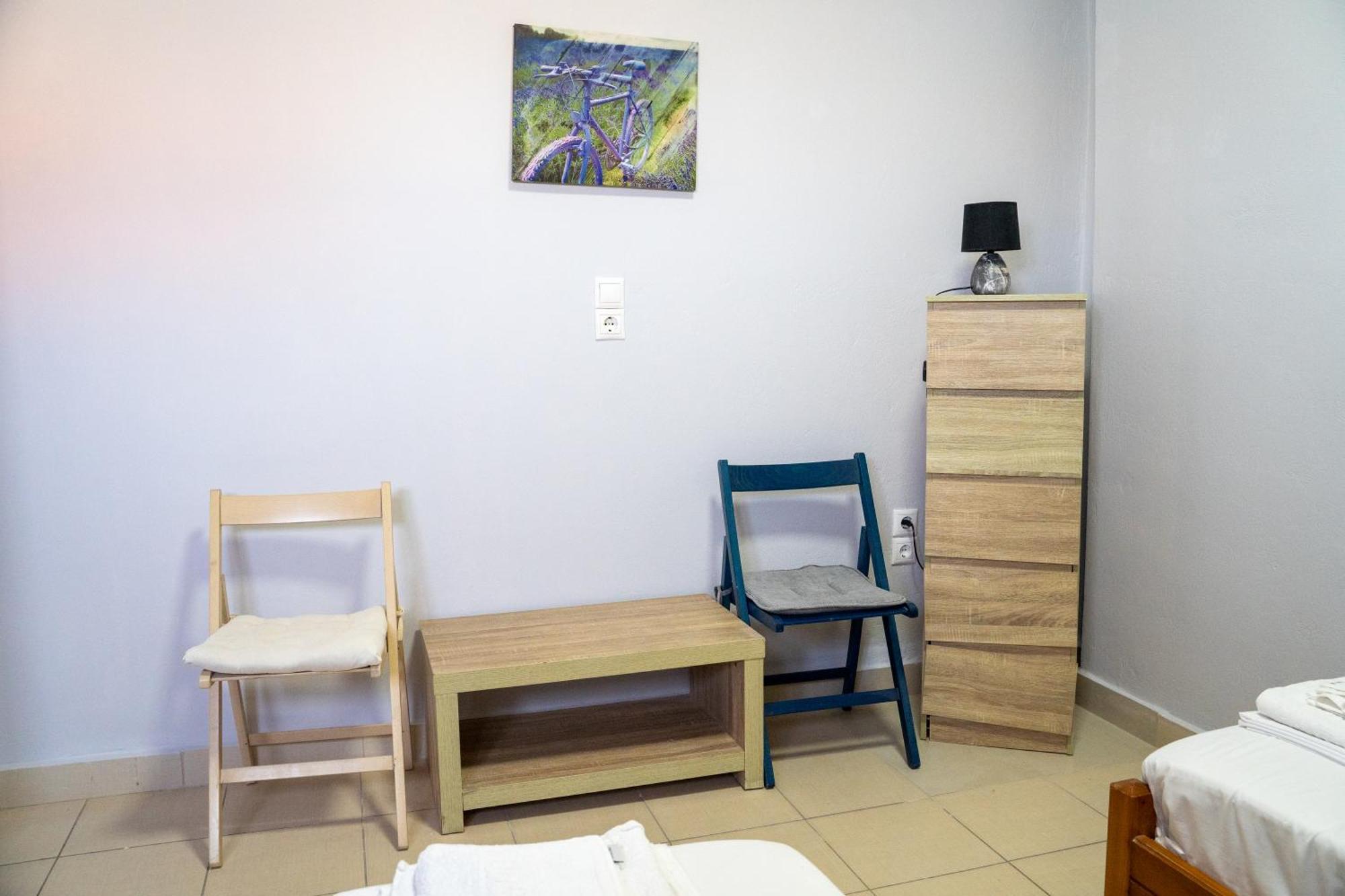 Nefeli Rooms Agia Marina Exteriör bild